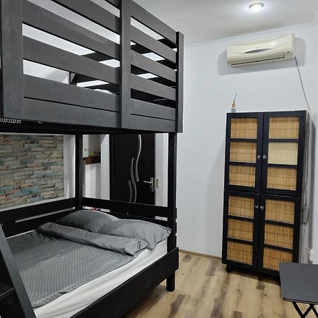 Apartament Corana Oradea Bagian luar foto