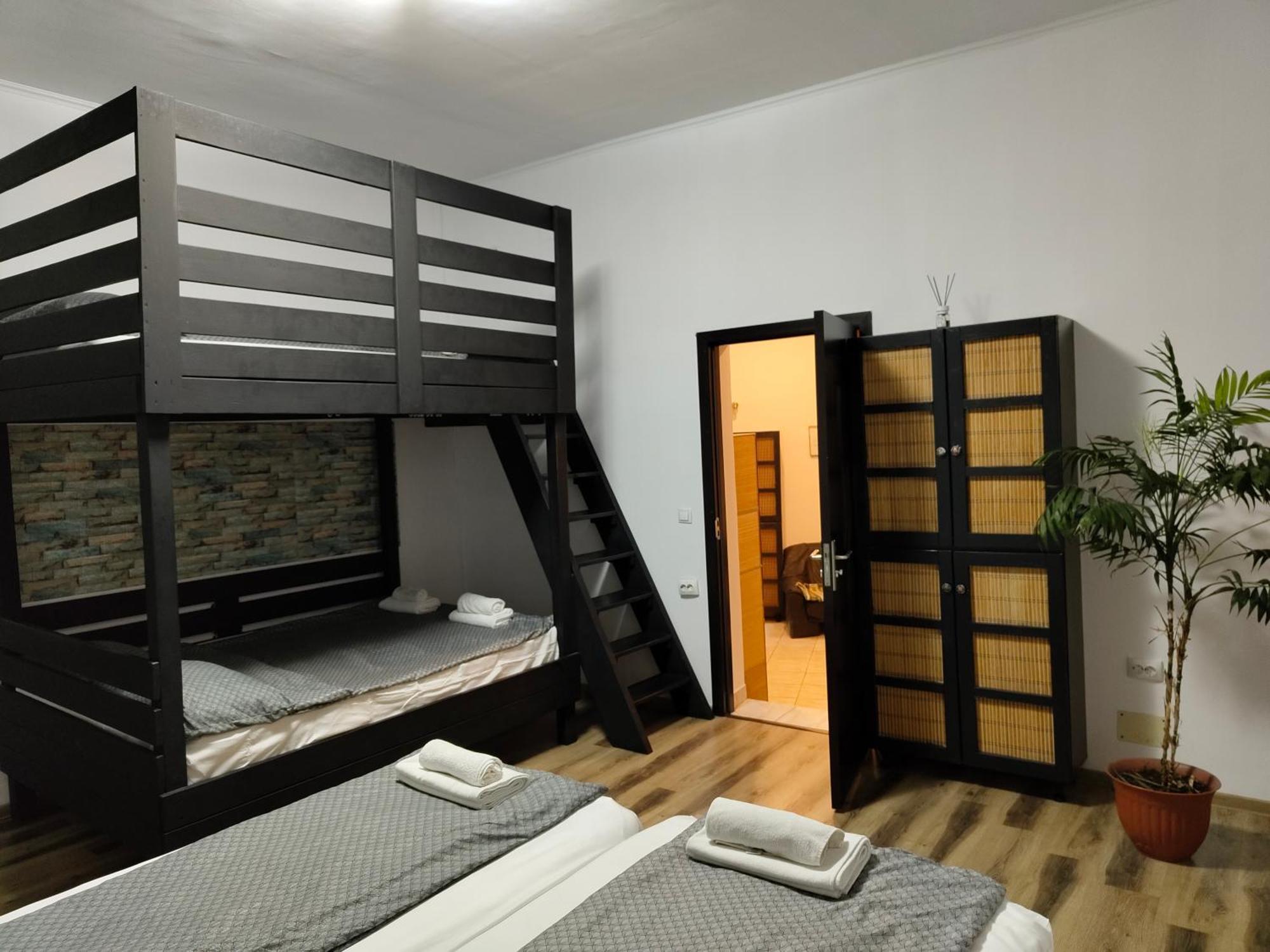 Apartament Corana Oradea Bagian luar foto
